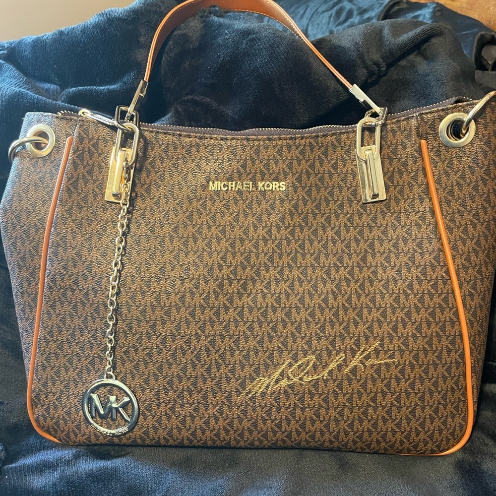 MK like shoulder bag